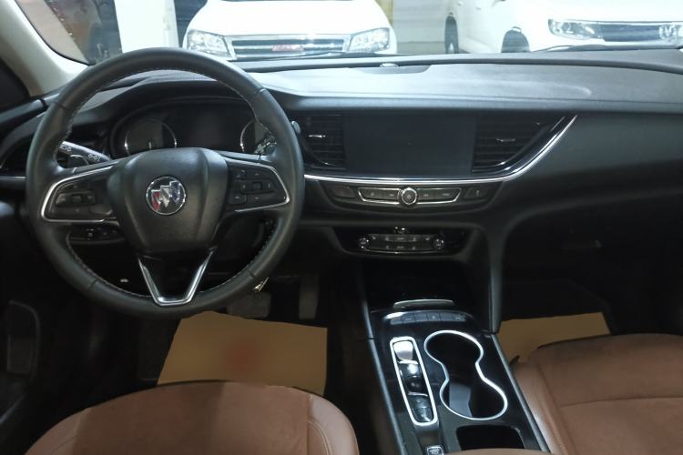 Used Buick Regal 2020 552T Luxury Version