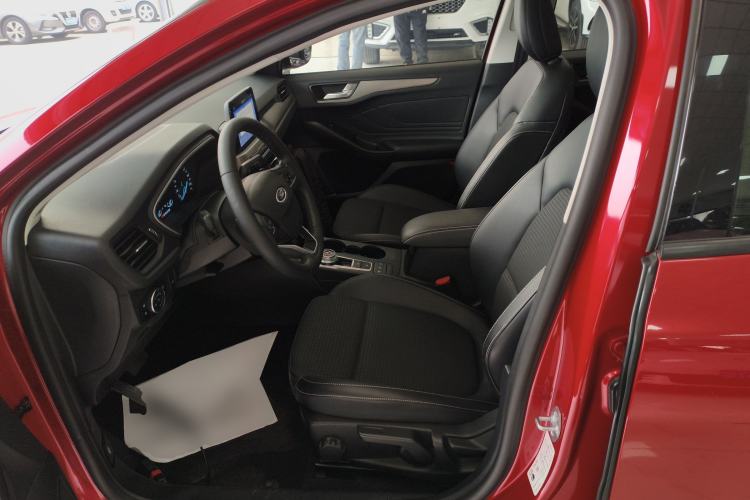 Used Ford Focus 2019 Sedan EcoBoost 180 Automatic Trend Edition