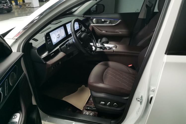 Used Chery Tiggo 8 PRO 2024 Champion Edition 290T Two-Wheel Drive Peak Version 5 Seats
