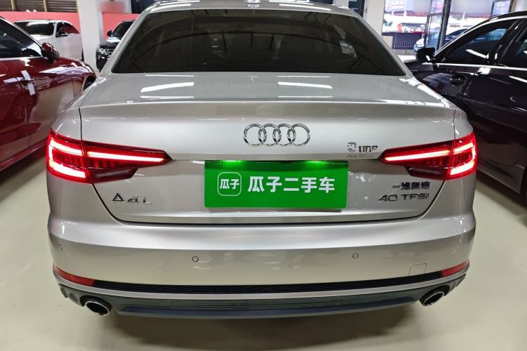 Used Audi A4L 2018 30th Anniversary Edition 40 TFSI Fashion Model
