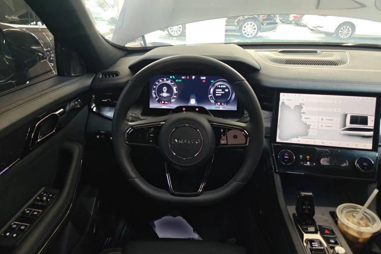 Used Lynk & Co 09 EM-P 2021 2.0T PHEV Halo Six-Seater