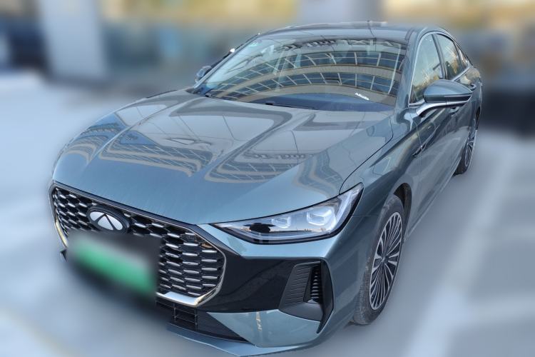 Used Chery Fengyun A8L 2025 1.5 TGDI 145 km Luxury Version
