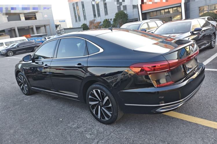 Used Volkswagen Passat 2022 330TSI Luxury Edition