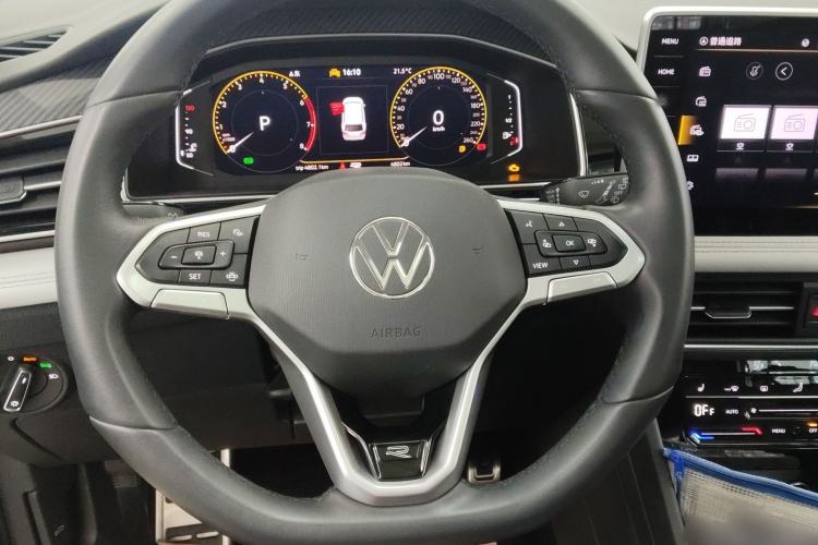 Used Volkswagen Tiguan L 2024 Outstanding Model 330TSI Automatic Two-Wheel Drive R-Line Dragon Glory Edition
