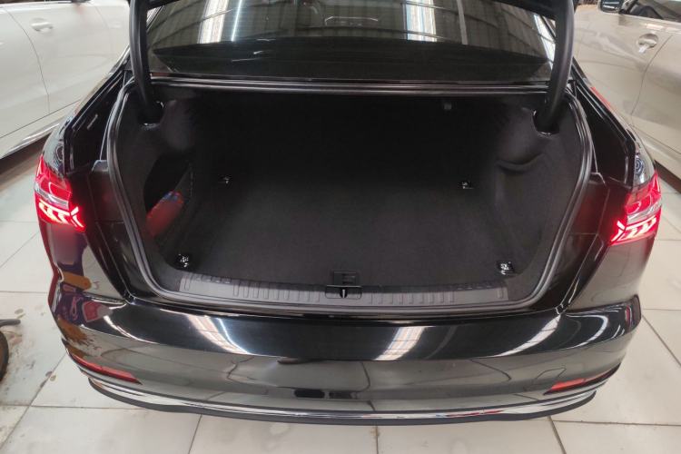 Used Audi A6L 2023 45 TFSI quattro Prestige Elegant Edition
