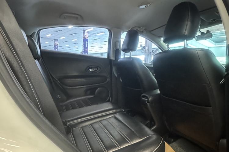 Used Oshan X5 2021 Revised Version 1.5T DCT Luxury Edition