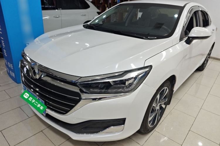 Used BAIC Beijing U7 2019 1.5T Manual Elite Version China VI