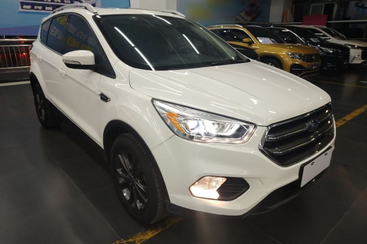 Used Ford Kuga 2019 EcoBoost 180 Two-Wheel-Drive Platinum Edition China VI Standard
