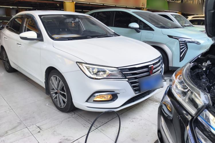 Used Roewe i5 2019 20T Automatic 4G Connected Supercharged Flagship Edition
