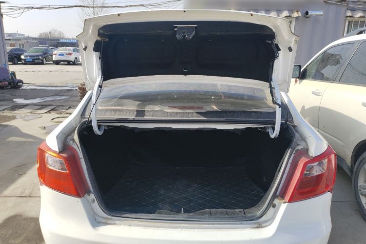 Used Changan Alsvin V3 2015 1.4L Manual Meiruan Model China V Standard