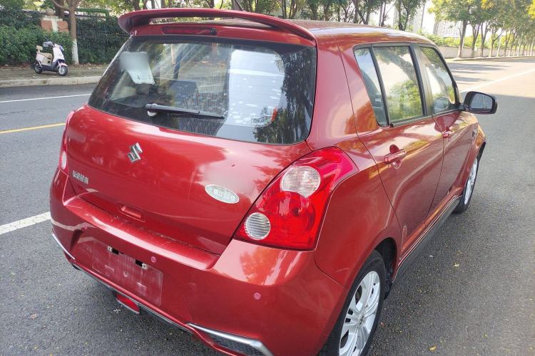 Used Suzuki Swift 2014 1.5L Automatic Fashion Edition

