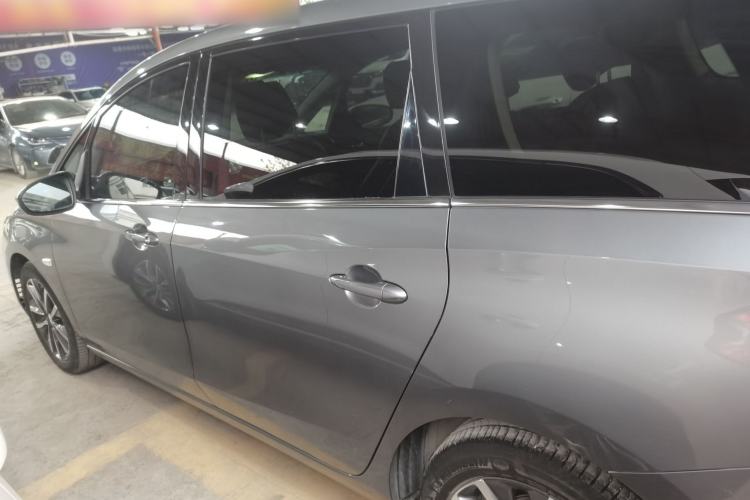 Used Buick GL6 2019 18T 6-Seater Connected Luxury Version China VI Standard
