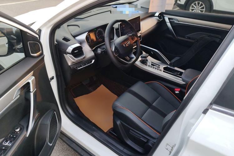 Used Geely Auto Coolray 2023 1.5T DCT Platinum Edition
