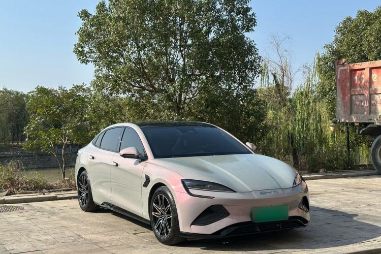 Used BYD Seal 2022 550 km Standard Range Rear-Wheel Drive Prestige Version
