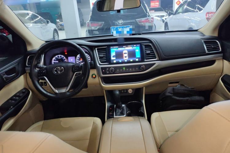 Used Toyota Highlander 2018 2.0T Four-Wheel Drive Elite Edition 7 Seats China VI Standard
