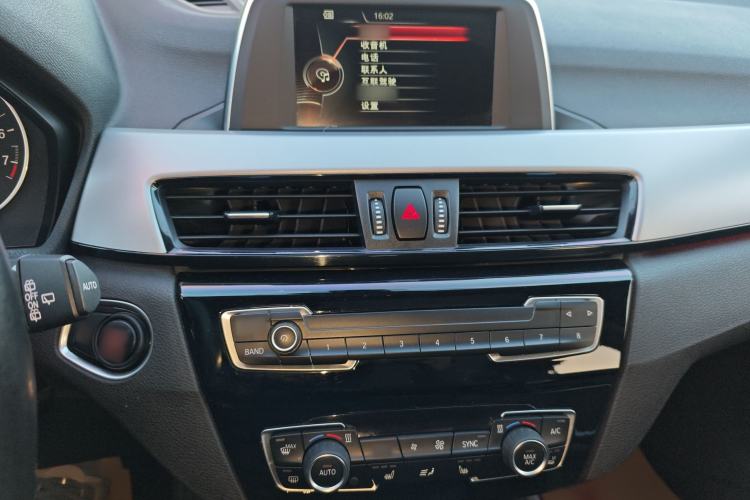 Used BMW X1 2016 sDrive18Li Premium Edition
