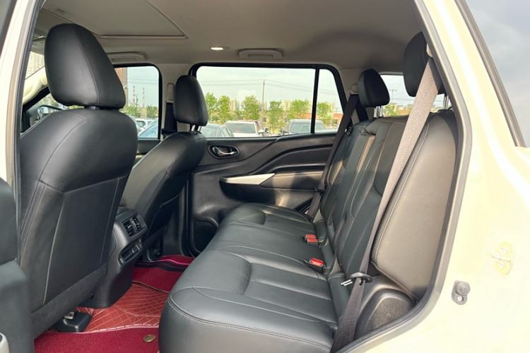 Used Nissan Terra 2020 2.5L XL Upper Automatic Two-Wheel Drive Luxury Edition
