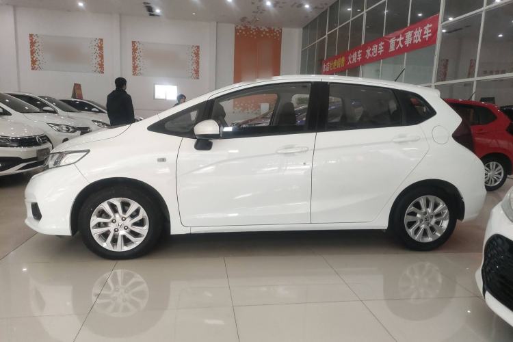 Used Honda Fit 2018 1.5L CVT Comfort Sunroof Version
