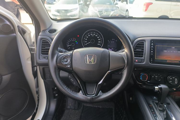 Used Honda Vezel 2020 1.5L CVT Pioneer Edition
