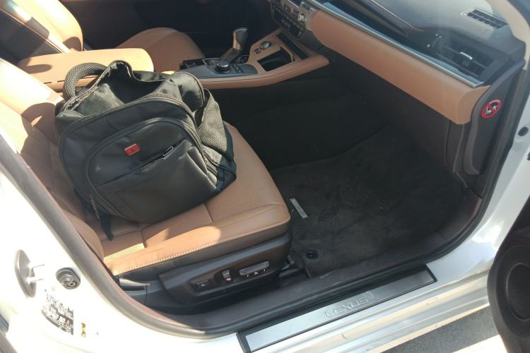 Used Lexus ES 2015 200 Elite Edition
