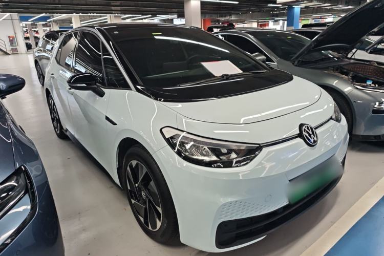 Used Volkswagen ID.3 2023 Pure Smart Edition
