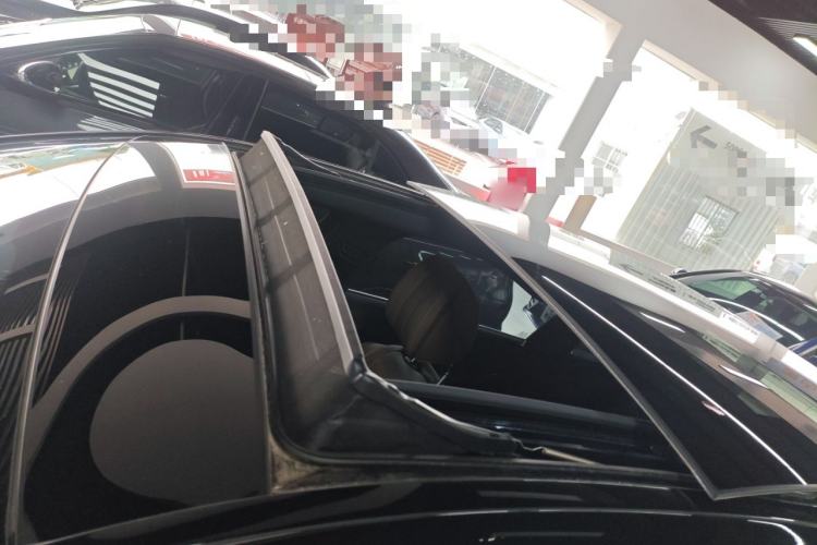 Used Mercedes-Benz E-Class 2023 Restyled E 300 L Sporty and Stylish Edition
