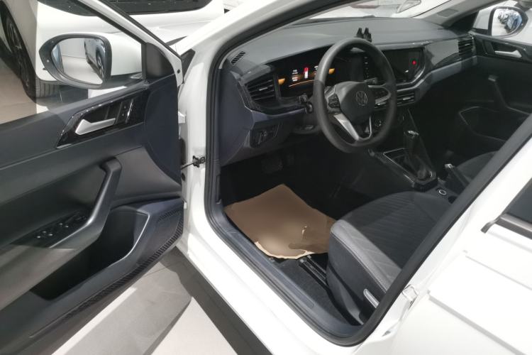 Used Volkswagen Lavida 2023 New Rui 1.5L Automatic New Yi Edition