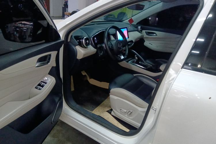 Used MG Pilot 2021 300TGI Automatic Two-Wheel Drive Trophy Prestige Edition
