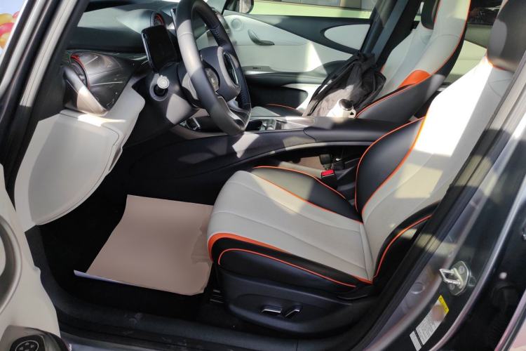 Used BYD Dolphin 2021 405 km Fashion Edition