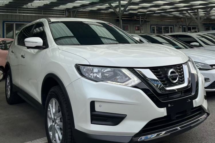 Used Nissan X-Trail 2023 Classic 2.0L Two-Wheel Drive Smart Connect & Comfort Edition
