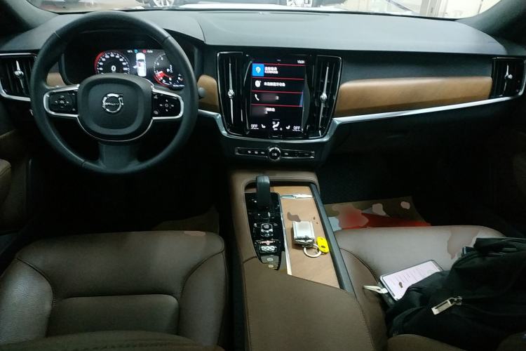 Used Volvo S90 2021 B5 Zhiyi Luxury Edition
