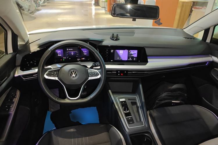 Used Volkswagen Golf 2023 Facelift 280TSI DSG Pro