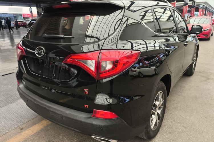 Used BYD Song 2016 1.5TI Manual Luxury Model