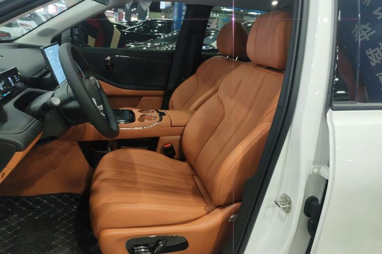 Used AION V 2024 Aion Tyrannosaurus 520 Smart Enjoy Edition
