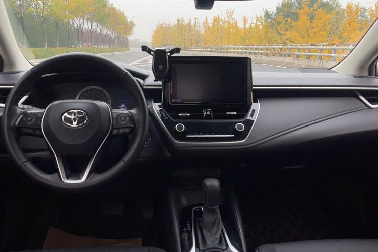 Used Toyota Corolla 2021 1.2T S-CVT Luxury Edition
