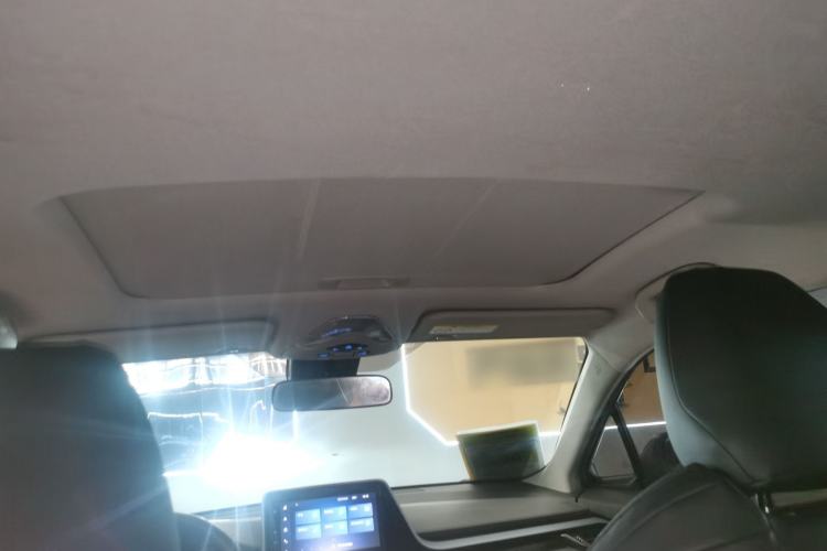 Used Toyota IZOA 2021 2.0L Enjoy Edition
