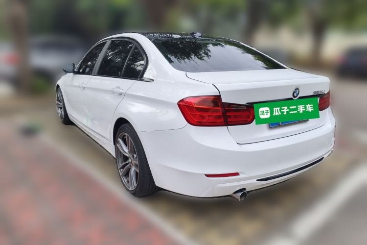 TDK.VehicleDetails.img