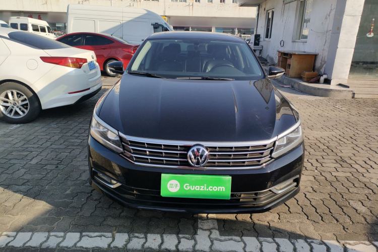 Used Volkswagen Passat 2017 330TSI DSG Luxury Edition
