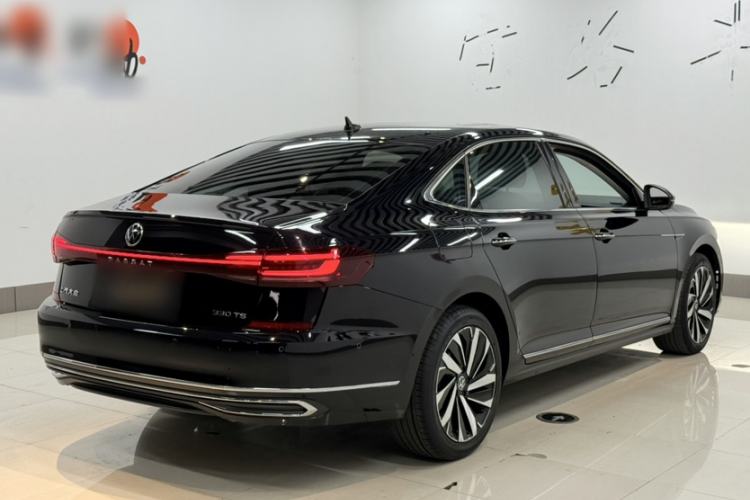 Used Volkswagen Passat 2022 330TSI Luxury Edition