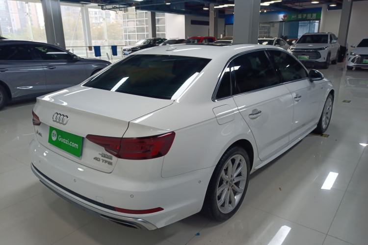Used Audi A4L 2019 40 TFSI Fashion Edition China VI Emission Standard
