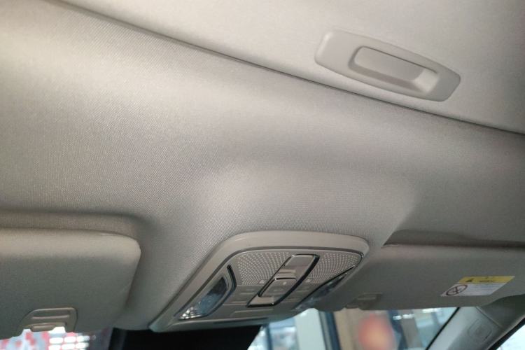 Used GAC Trumpchi M6 2023 PRO 270T DCT Luxury Edition
