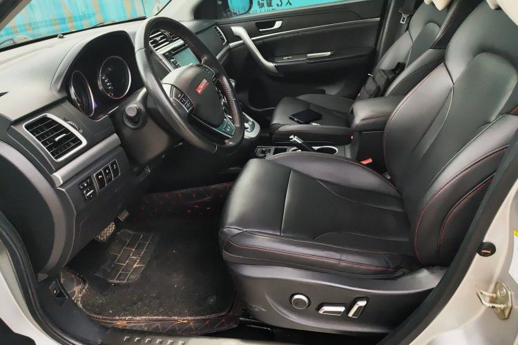 Used Haval H6 2015 Sport Edition 1.5T Automatic Two-Wheel Drive Luxury Model
