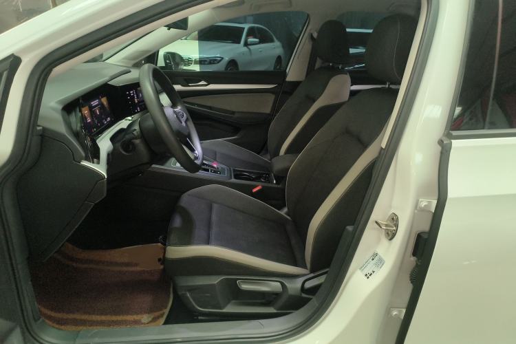 Used Volkswagen Golf 2023 200TSI DSG