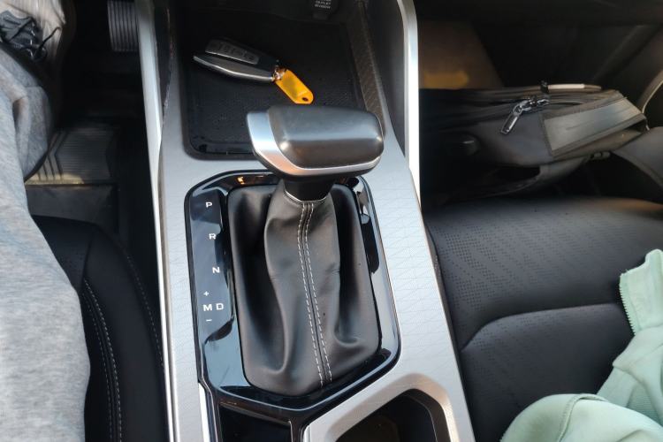 Used Geely Auto Emgrand 2023 4th Generation Champion Edition 1.5L CVT Prestige Model
