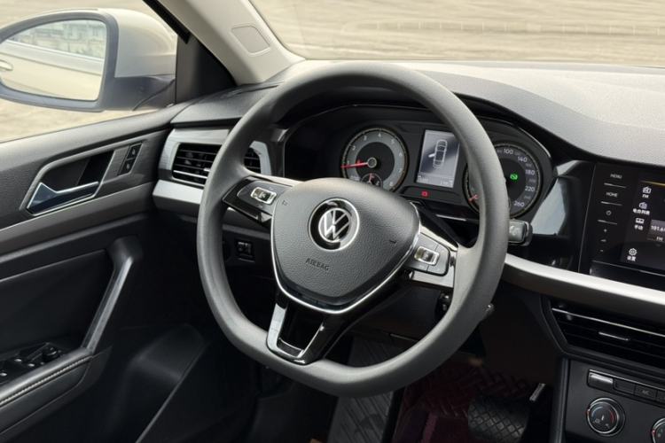 Used Volkswagen Lavida 2021 1.5L Automatic Comfort Edition