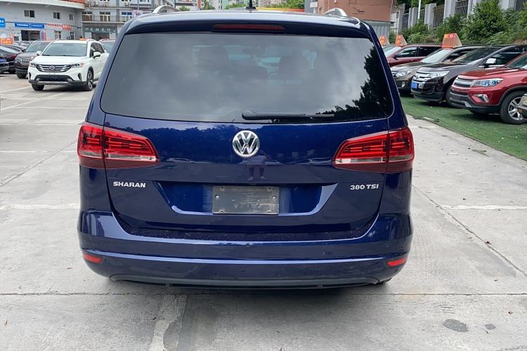 Used Volkswagen Sharan 2018 Revised Version 380TSI Comfort Edition 7-Seater
