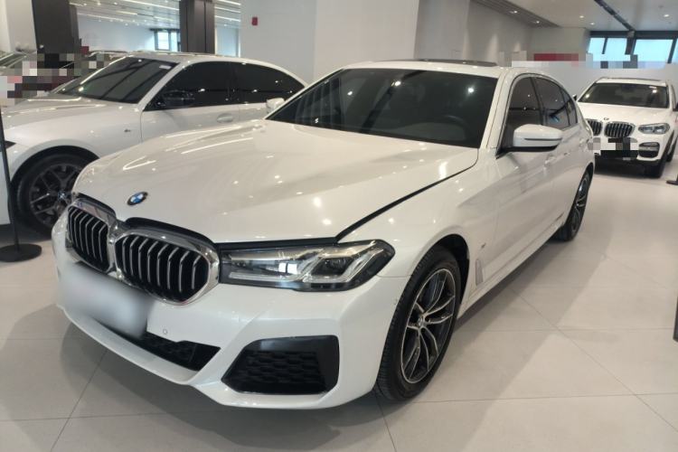 Used BMW 5 Series 2022 Second Facelift 525Li M Sport Package