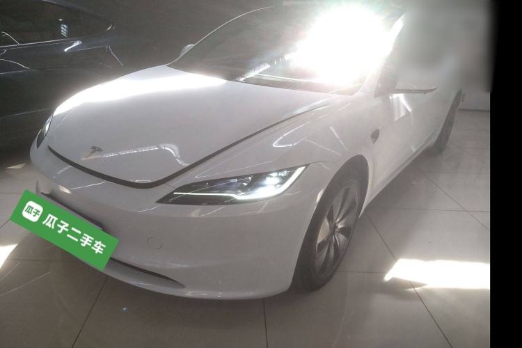 Used Tesla Model 3 2023 Rear-Wheel-Drive Version
