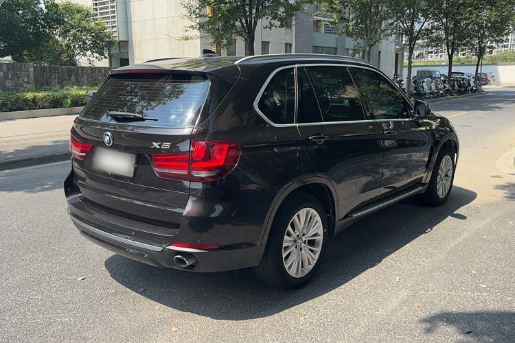 Used BMW X5 2017 xDrive28i
