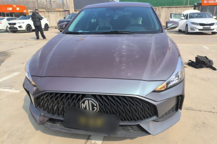 Used MG 5 2023 180 DVVT Manual Fashion Edition
